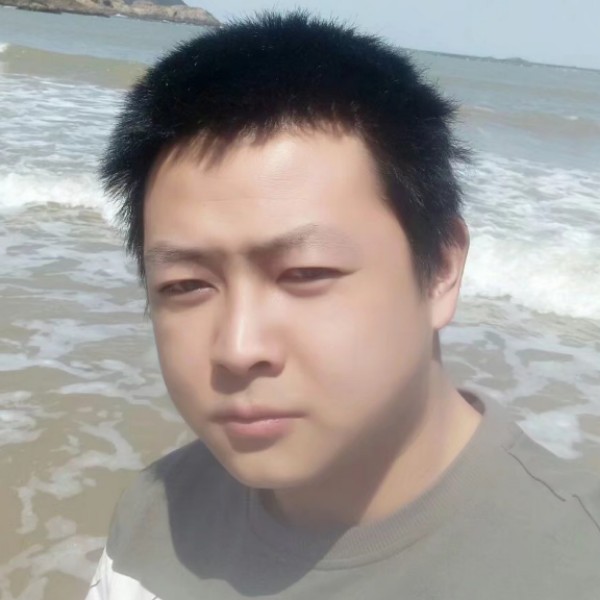 枕边少一人的照片