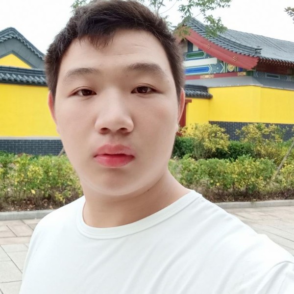 陈微雨的照片