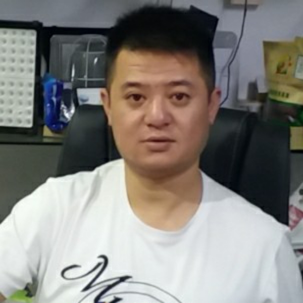 留胡子愿小土豆的照片