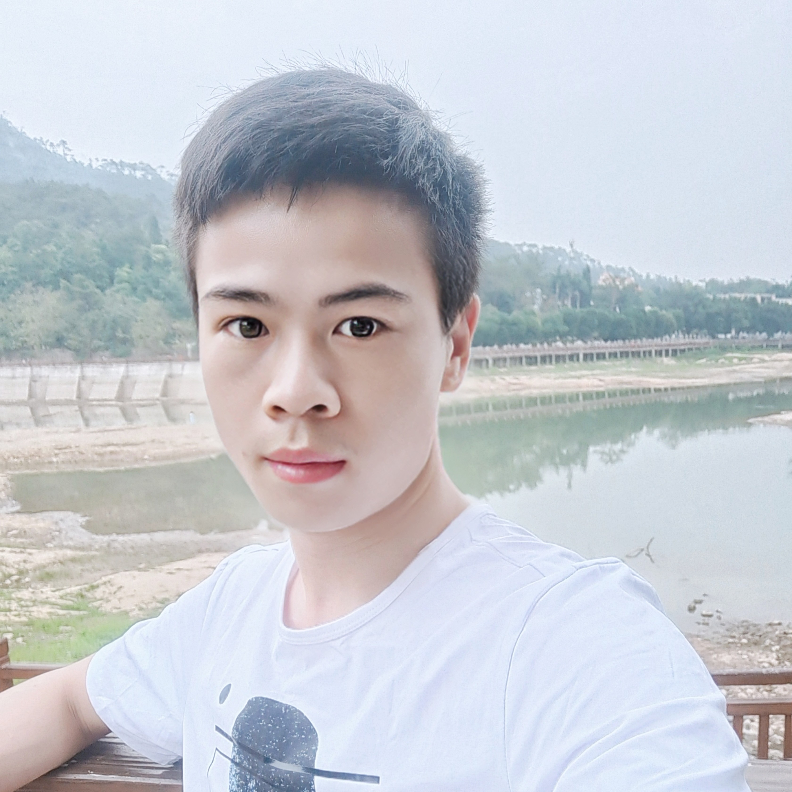 冬耀拾忆饱满的照片