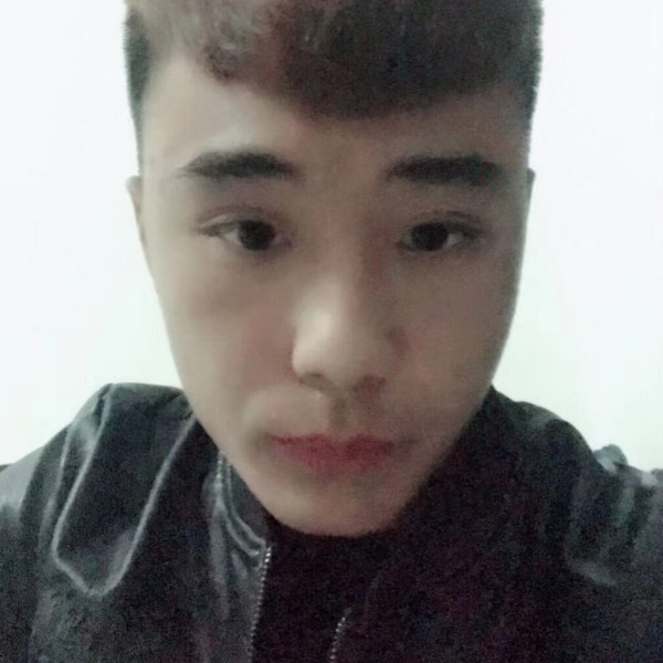 苏颜七的照片