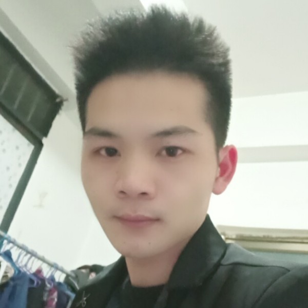 黑兔兔的照片