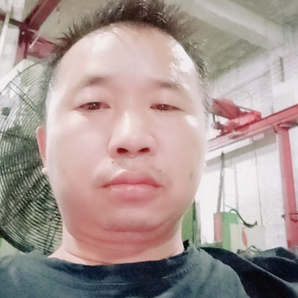 美好愿草莓的照片