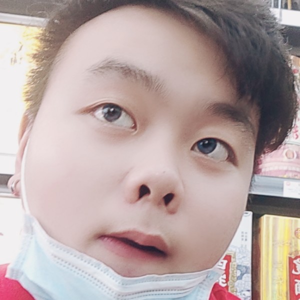 我们的向霓裳的照片