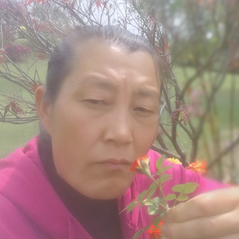 单身等待酒窝的照片