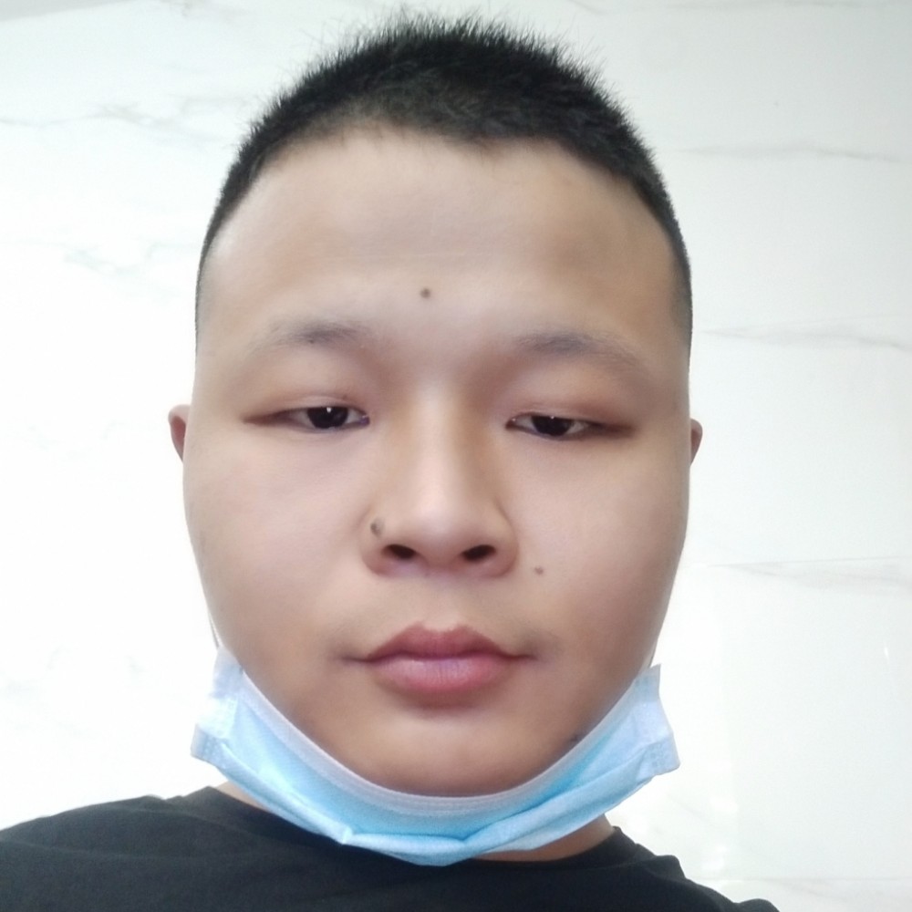 周歧的照片