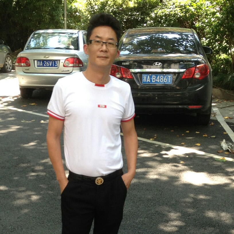 优秀青琯的照片