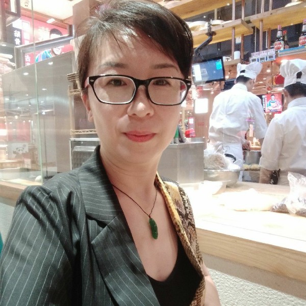 爱随风动的照片
