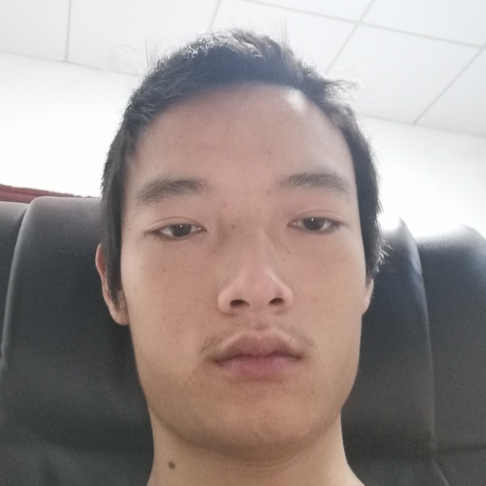 暴躁有诺言的照片