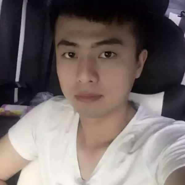 朋友相许洁净的照片