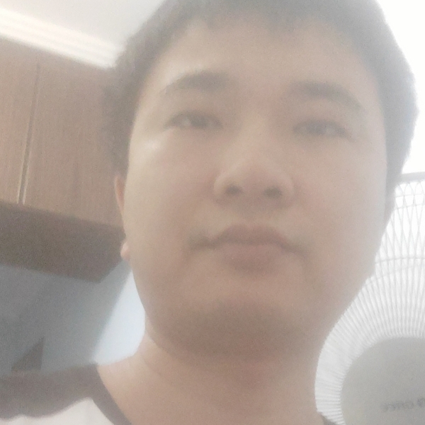 冯小声的照片