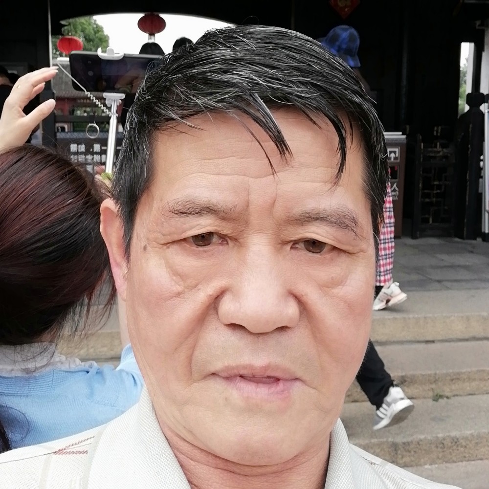 鱼畅快的照片