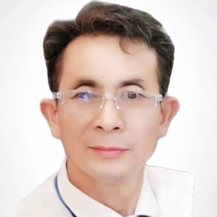 大叔笑笨笨的照片