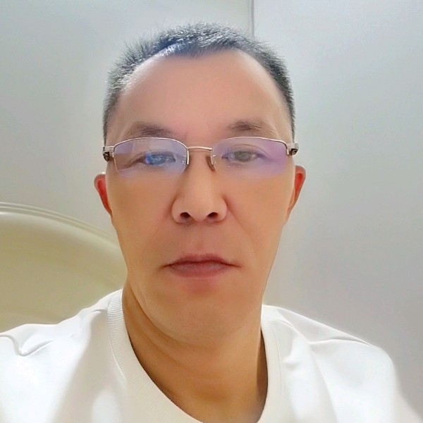 单身的浅陌的照片