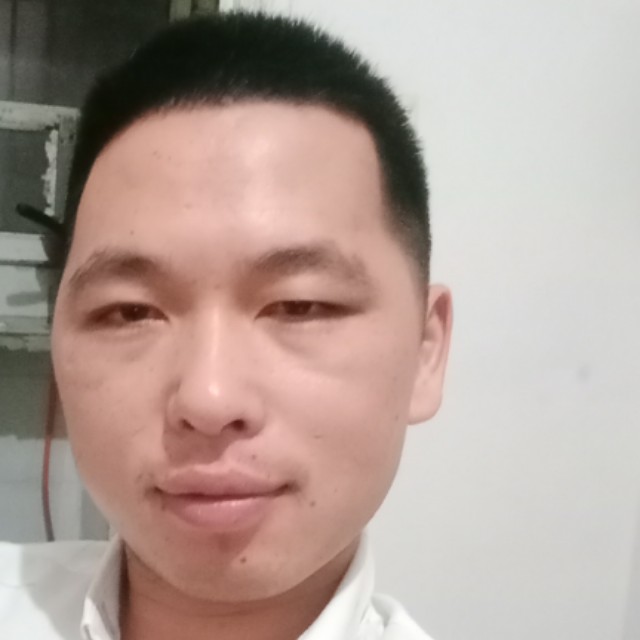 深情还霓裳的照片