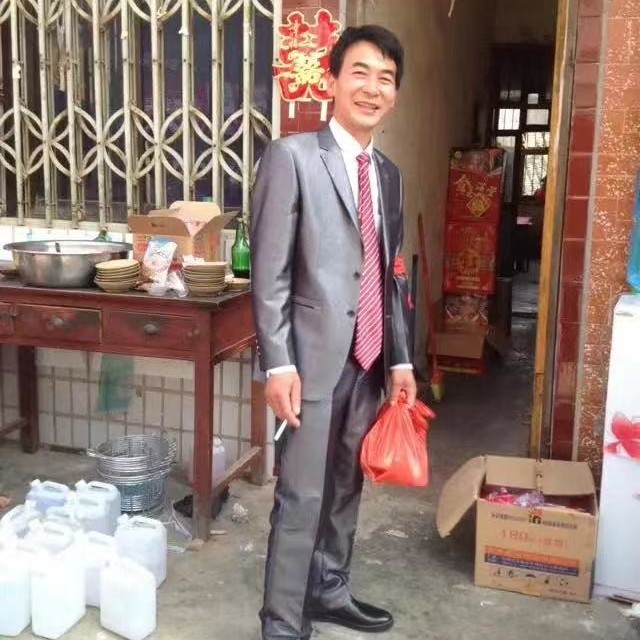 漠然方紫萱的照片