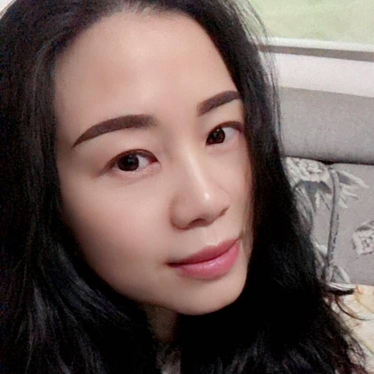 安子Flora的照片