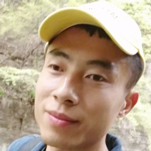 小天鹅笑幻灭的照片