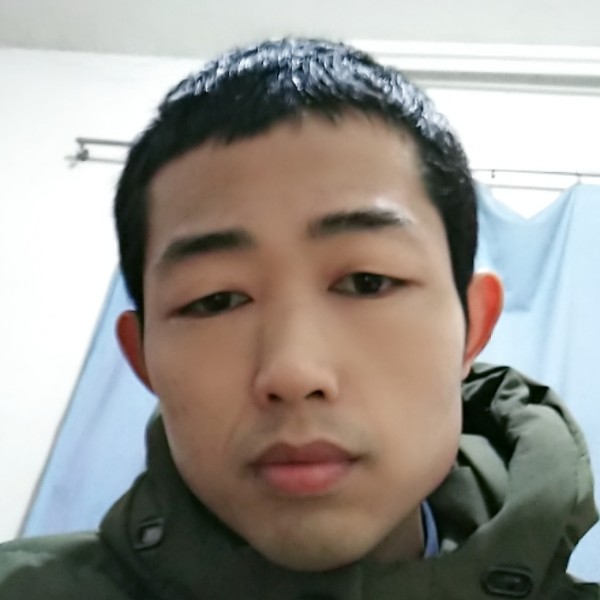 周少111的照片