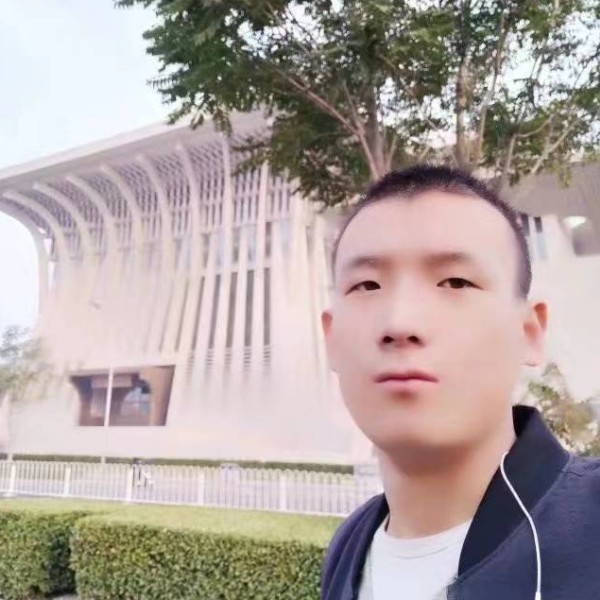 酷酷蹁跹青衣的照片