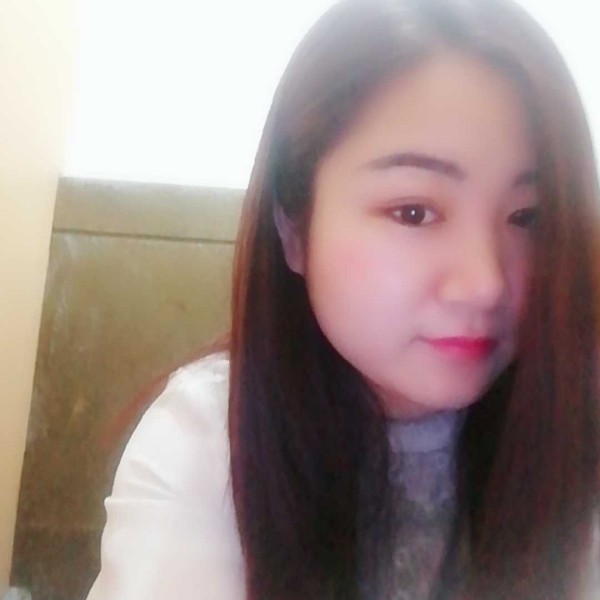 纯情雪碧的照片