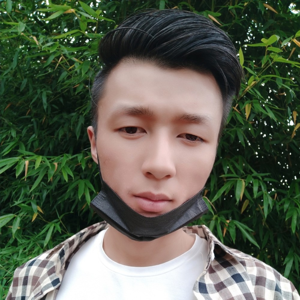 听话深拥初雨的照片