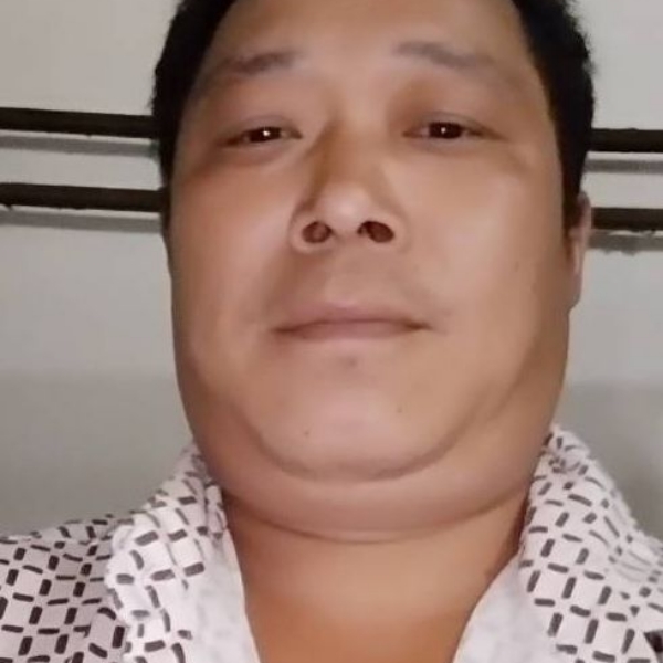 游兴万的照片