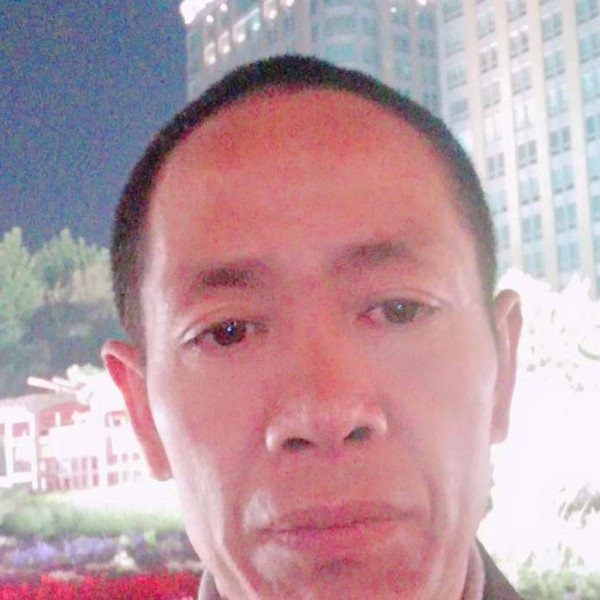 小伙说清爽的照片