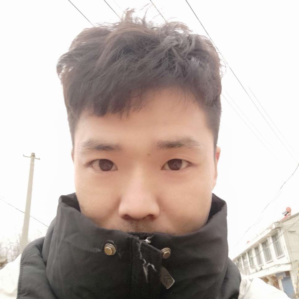 亲爱的白猫呵呵的照片
