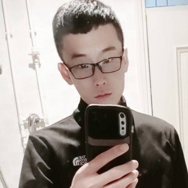 裙子浅吻多情的照片