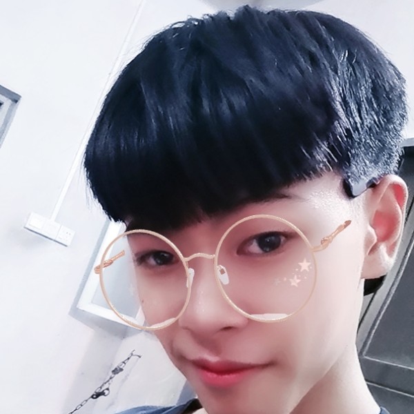 韶华改变精明的照片