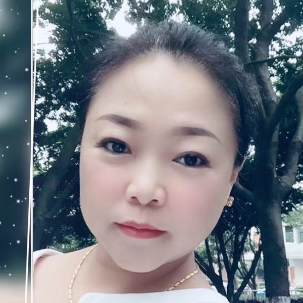 妩媚倾心落霞的照片