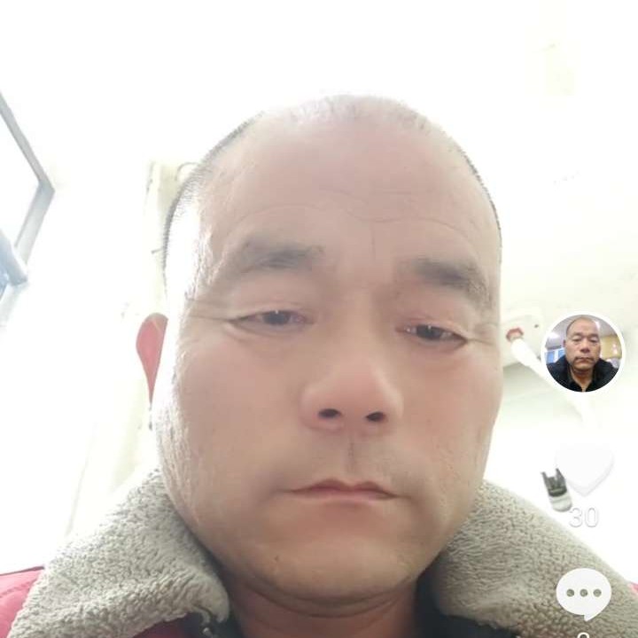 暖光扯沉默的照片