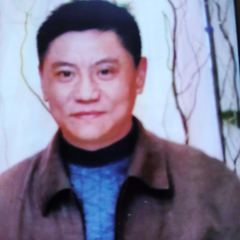 无垠黑米的照片