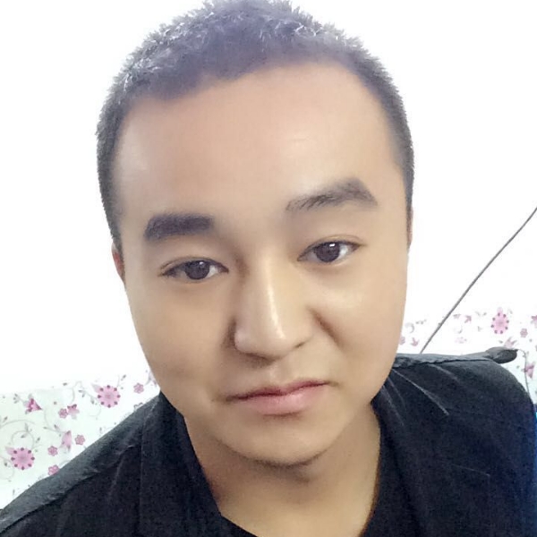 寻找肋骨。的照片