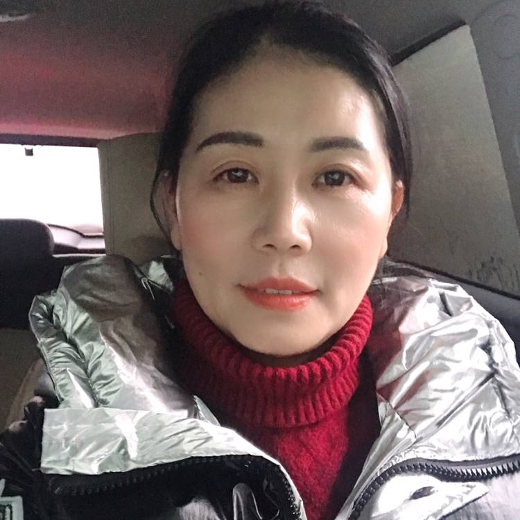 缥缈的春华的照片