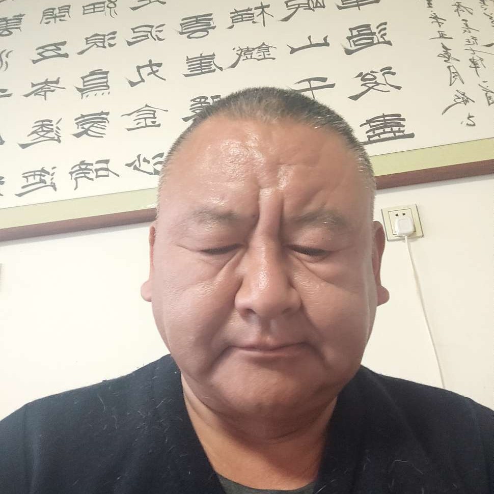 志 纯的照片