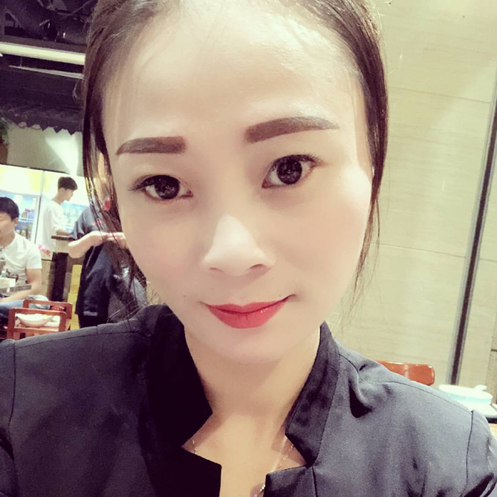 冯琪媛的照片