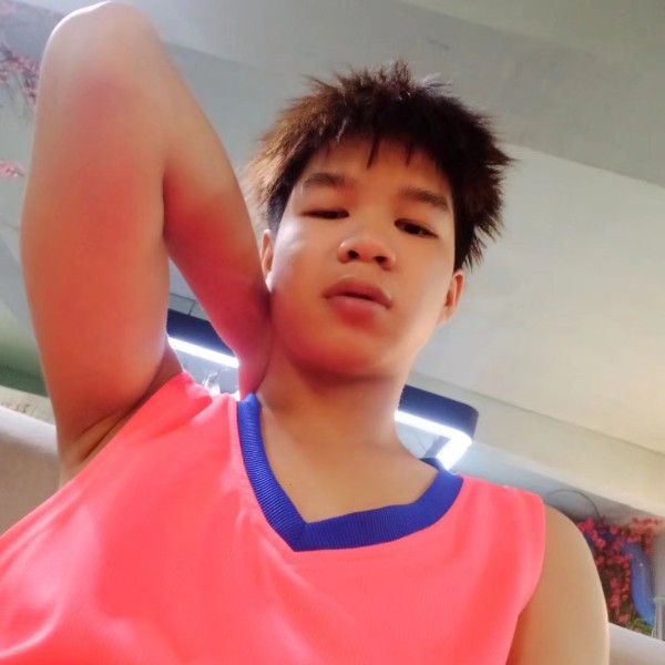 安诗静的照片