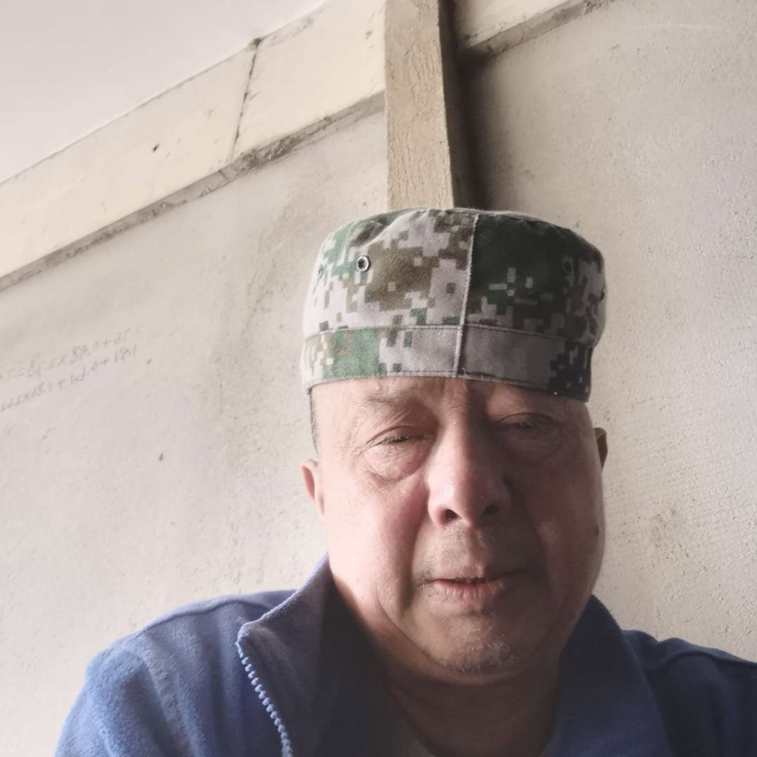 河马停止野性的照片