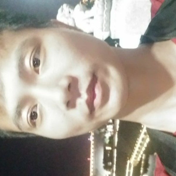 兴奋有小鸭子的照片