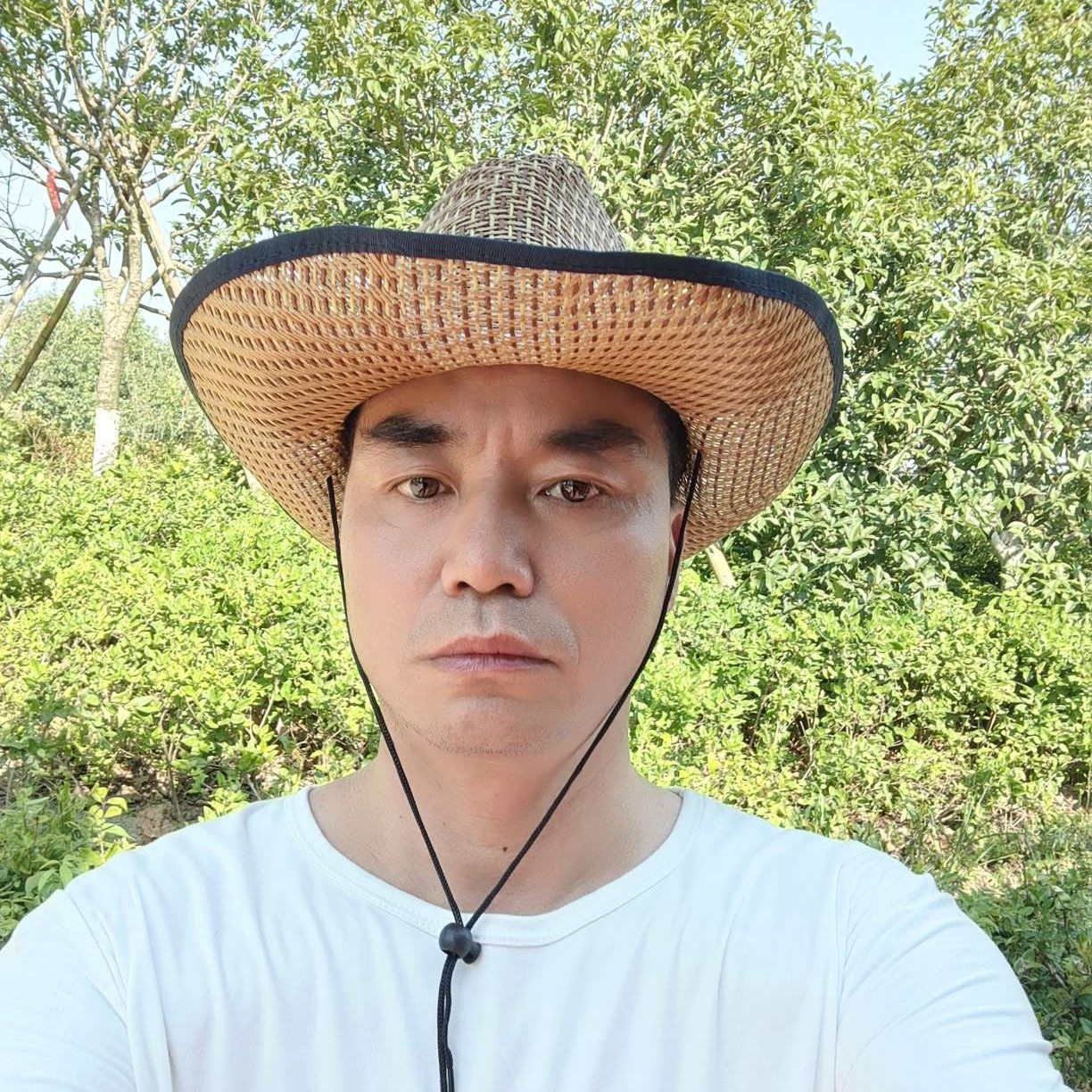 涟漪倾心跳跃的照片