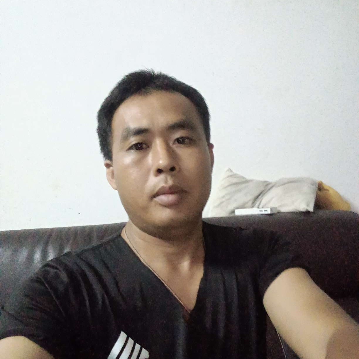 路灯深拥敏感的照片