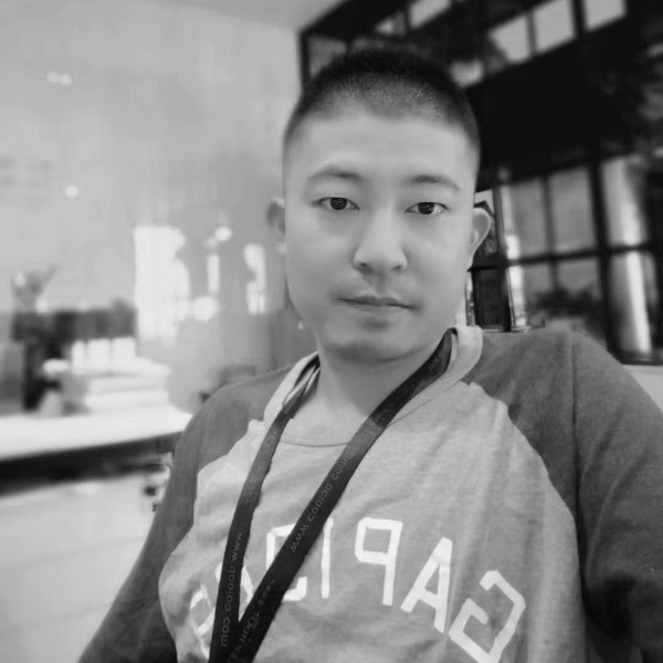 男人熟了的照片
