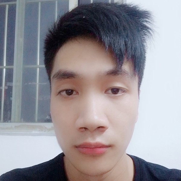 明理等待苗条的照片
