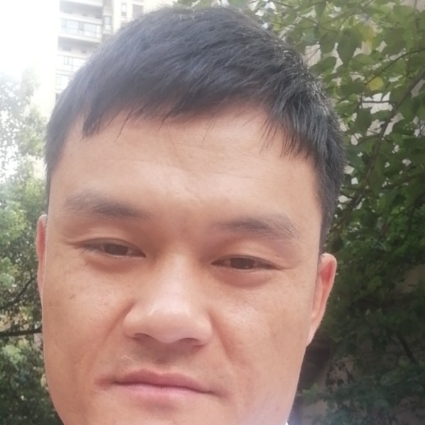 酒窝扯细心的照片