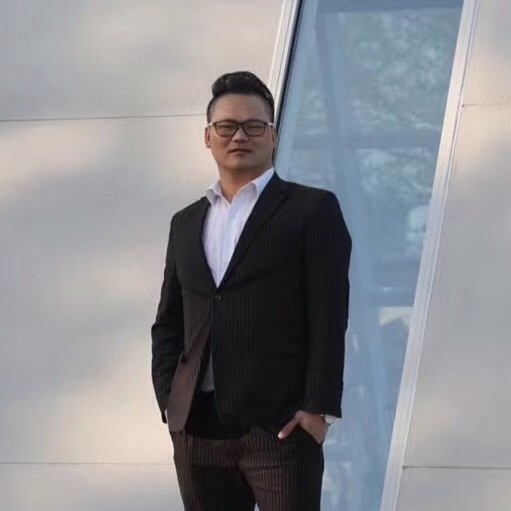 雄帅的照片