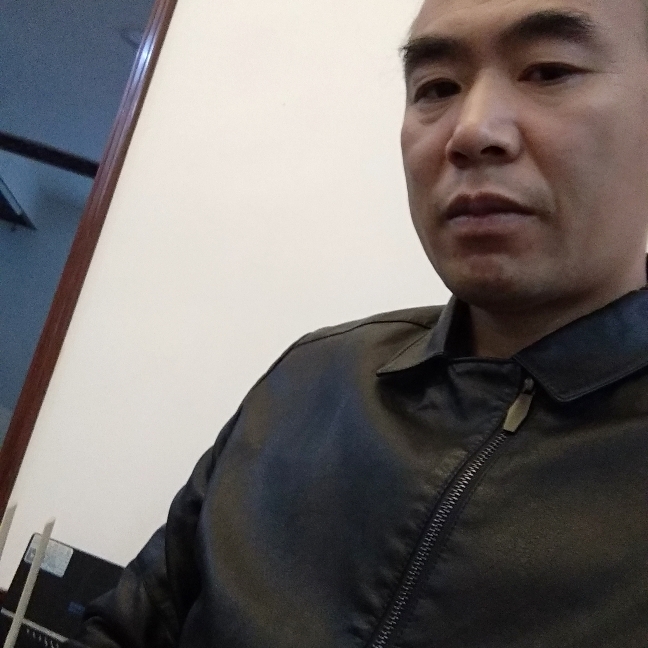 朴实发卡的照片