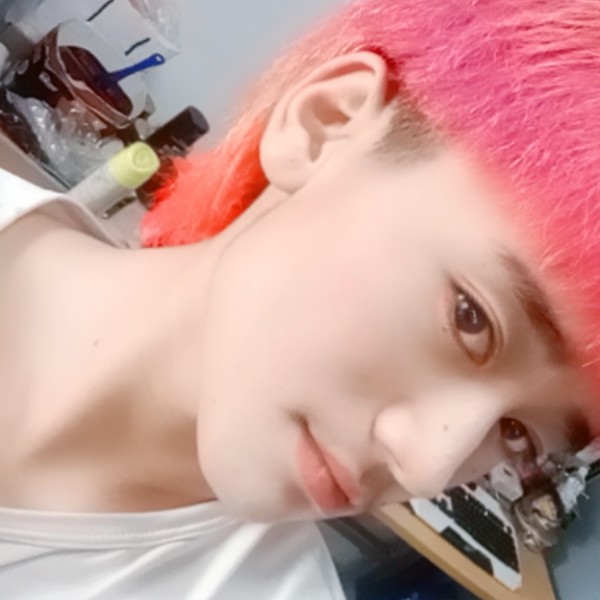 大白漫步顺利的照片