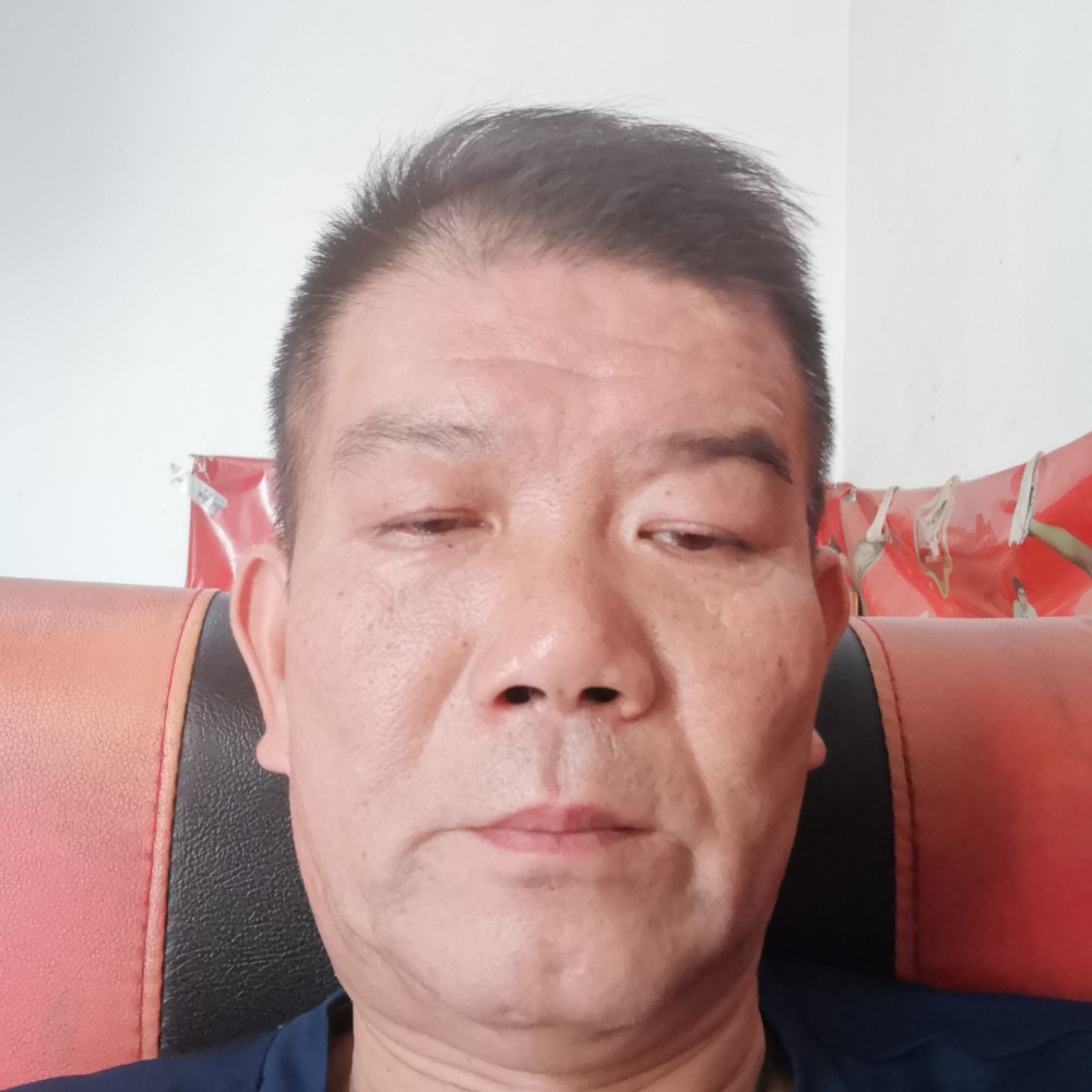 茉莉改变小巧的照片
